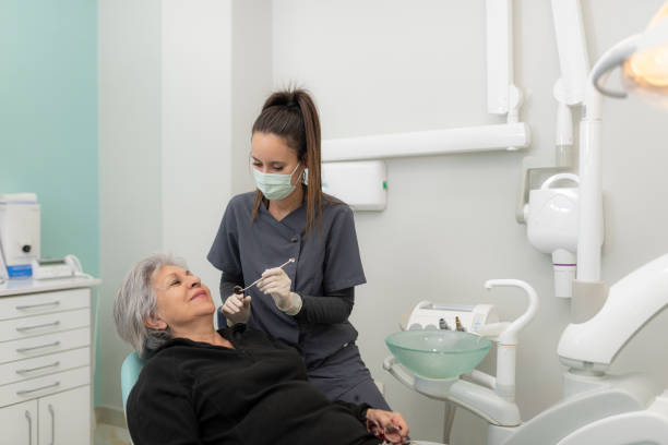  Nevada, MO Emergency Dentist Pros